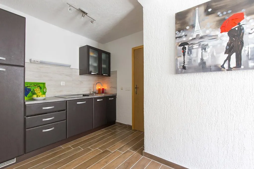 Appartamento Yvonne Krk Town