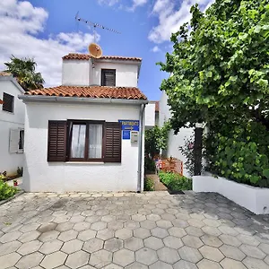 Mira 645 , Porec Croazia
